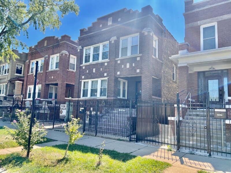 Primary Photo - 4343 W Hirsch St