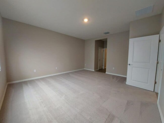 Building Photo - Beautiful new rental in Waterleaf neighborhood