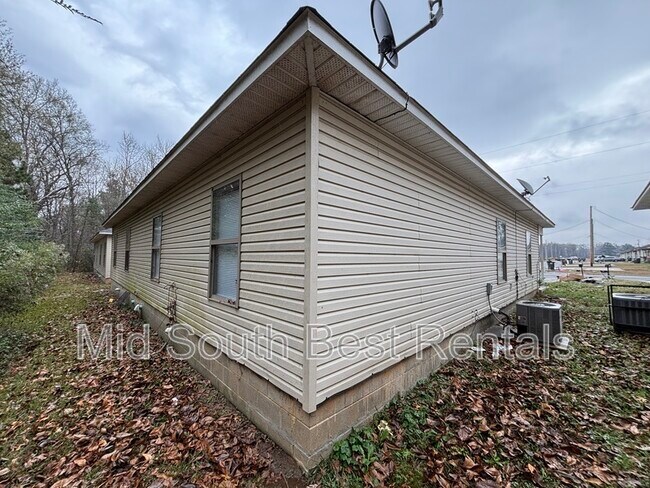 Foto del edificio - 316 Bellewood Ln