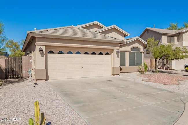 Building Photo - 14530 W Evans Dr