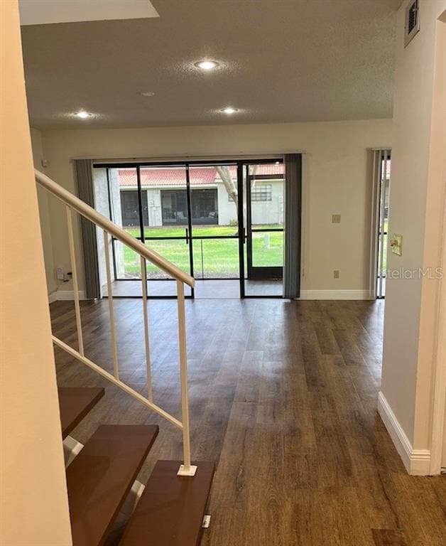 Building Photo - 8249 Breeze Cove Ln