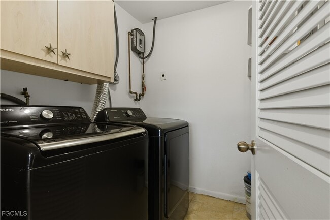 Foto del edificio - 4208 SE 19th Pl