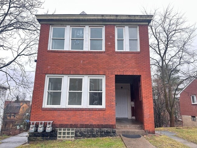 Charles St - Charles St Apartment