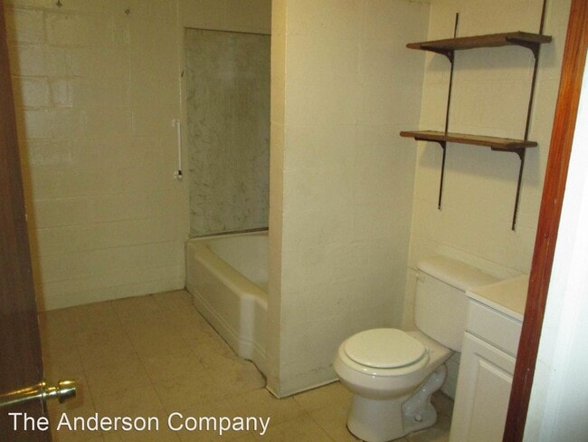 Building Photo - 3 br, 2 bath House - 1111 Crawford Dr.