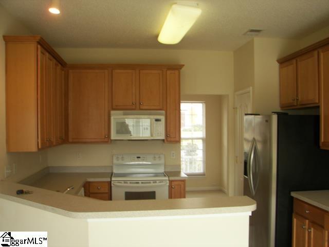 Building Photo - 312 Stillwater Ct