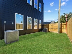 Building Photo - 8324 Williamsdell St