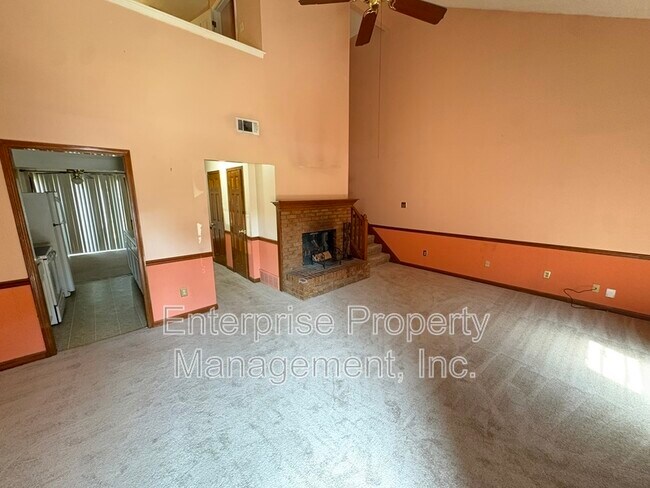 Foto del edificio - 2995 Charlestowne Pl