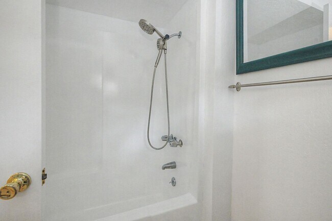 Foto del edificio - 26185 Zdan Rd