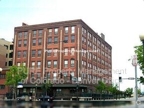 Building Photo - 2261 Blake St