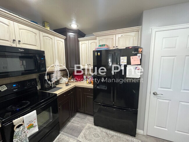 Building Photo - 5107 Lindee Ln