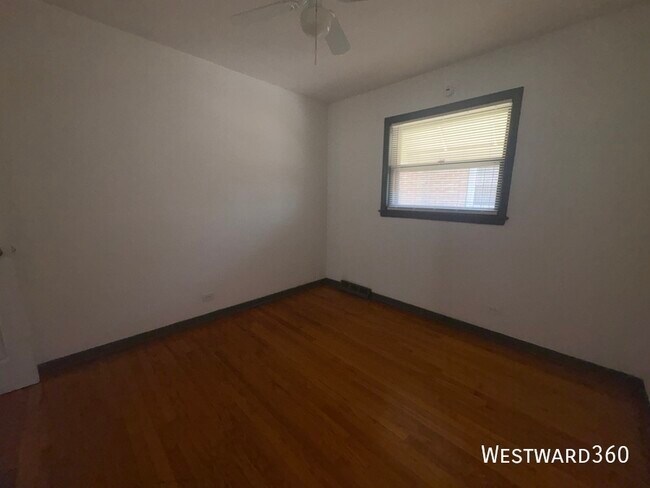 Foto del edificio - 13820 S Tracy Ave