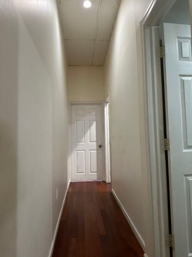Foto del edificio - 432 Dickinson St