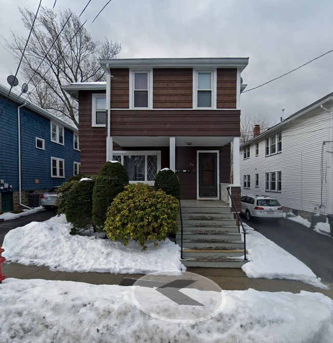 Building Photo - 20 Chetwynd Rd