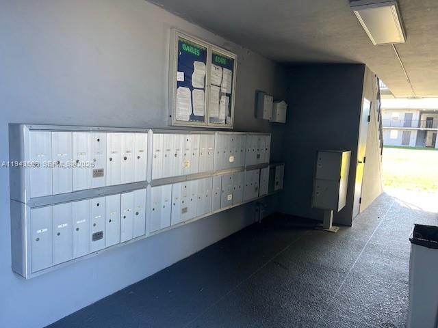 Foto del edificio - 4250 SW 67th Ave