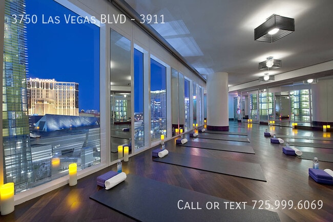 Building Photo - 3750 S Las Vegas Blvd