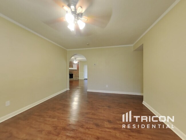 Building Photo - 5536 Dunson Drive Haltom City TX