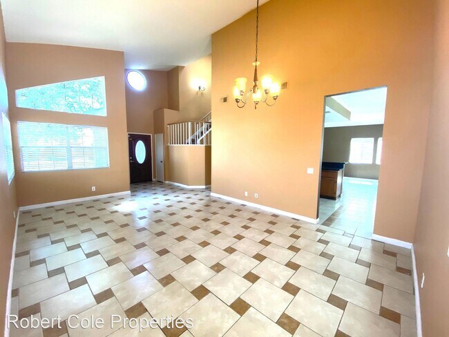 Building Photo - 3 br, 2.5 bath House - 22716 Cervera Road