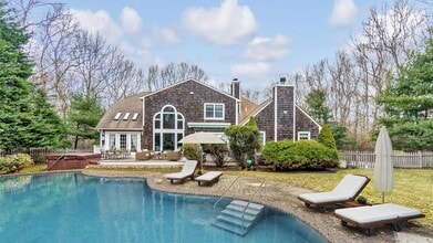 Building Photo - 1557 Millstone Rd