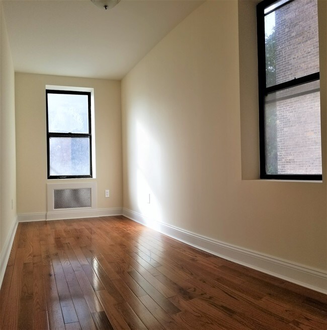 Building Photo - 715 Saint Marks Ave