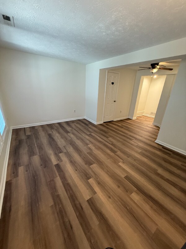 Foto del edificio - 12550 Post Creek Pl
