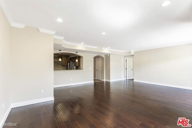 Foto del edificio - 3 br, 3 bath Condo - 1845 Federal Ave Apt 205