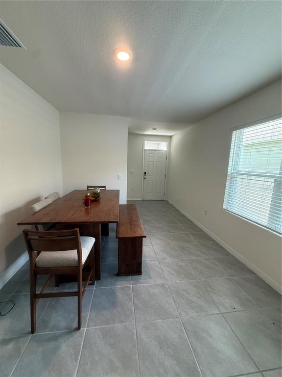 Building Photo - 7117 Cattle Egret Dr