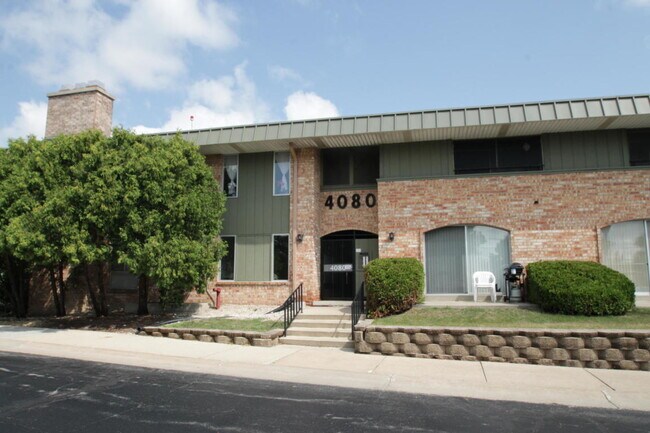 Building Photo - 4080 W Rivers Edge Cir