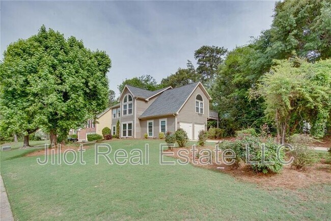 Foto del edificio - 483 Mountain Oaks Pkwy