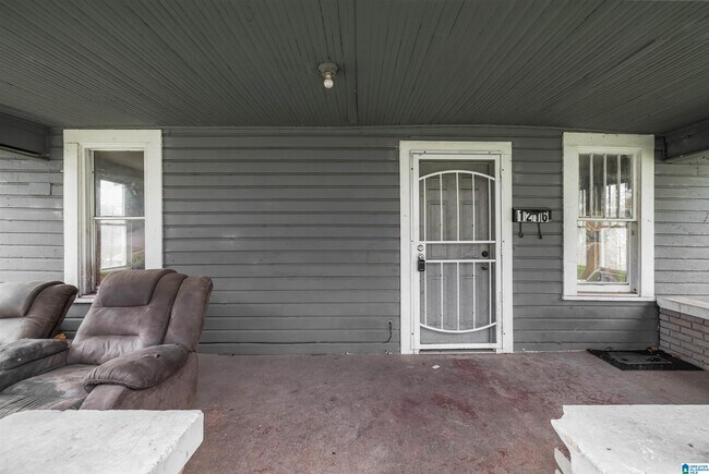 Building Photo - 1216 Waverly St