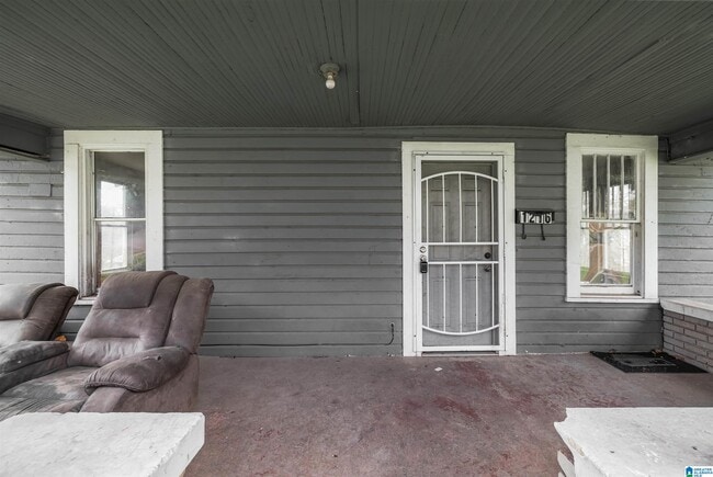 Foto del edificio - 1216 Waverly St