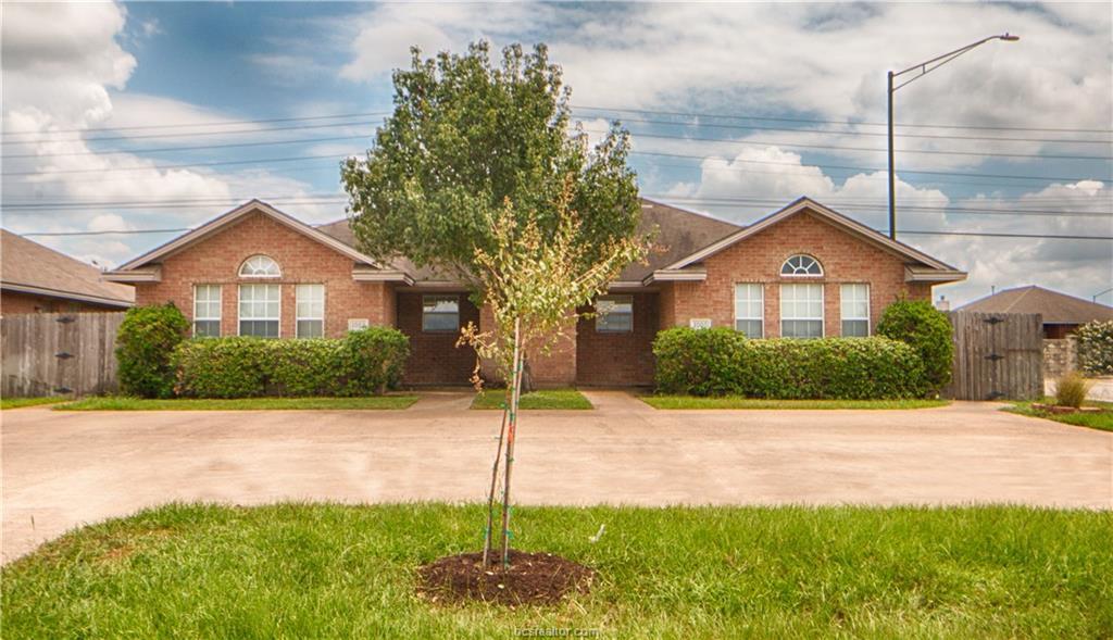 Primary Photo - 1002 Sun Meadow Ct