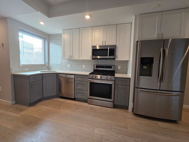 Foto del edificio - 2110 Master St