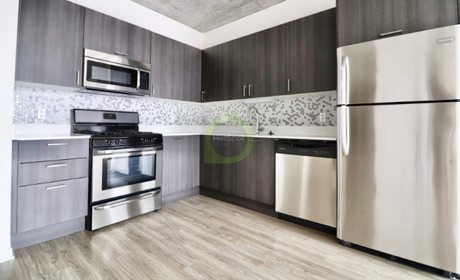 Foto del edificio - 1333 E 14th St