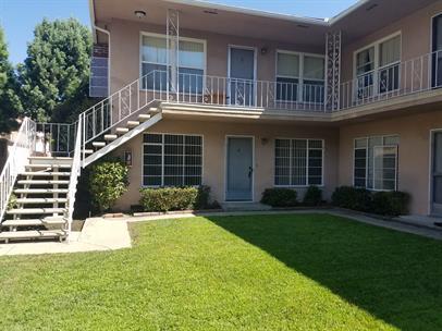 Foto del edificio - 893 W Huntington Dr