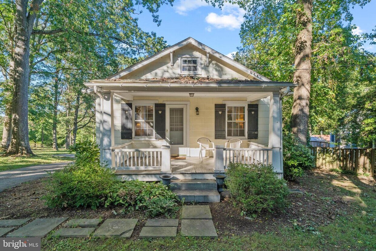 11239 Greenspring Ave, Lutherville Timonium, MD 21093 House Rental in