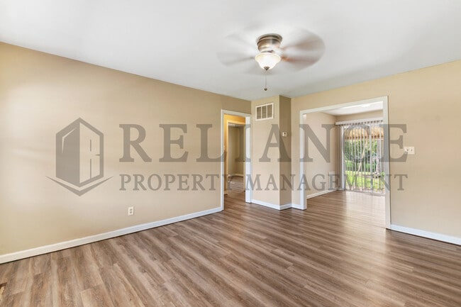 Foto del edificio - 1401 W 34th St S