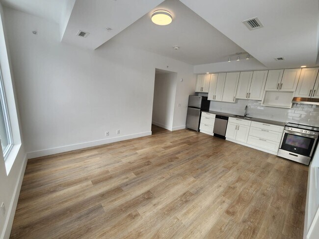 Photo du bâtiment - 841 Grenon Ave