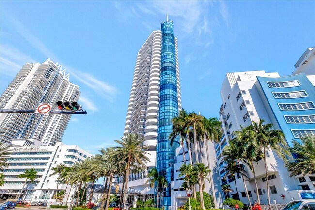 Foto del edificio - 6301 Collins Ave