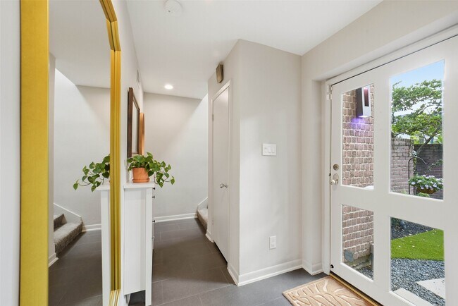 Foto del edificio - 2310 Steel St