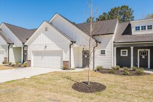 Building Photo - 535 Oxbow Dr