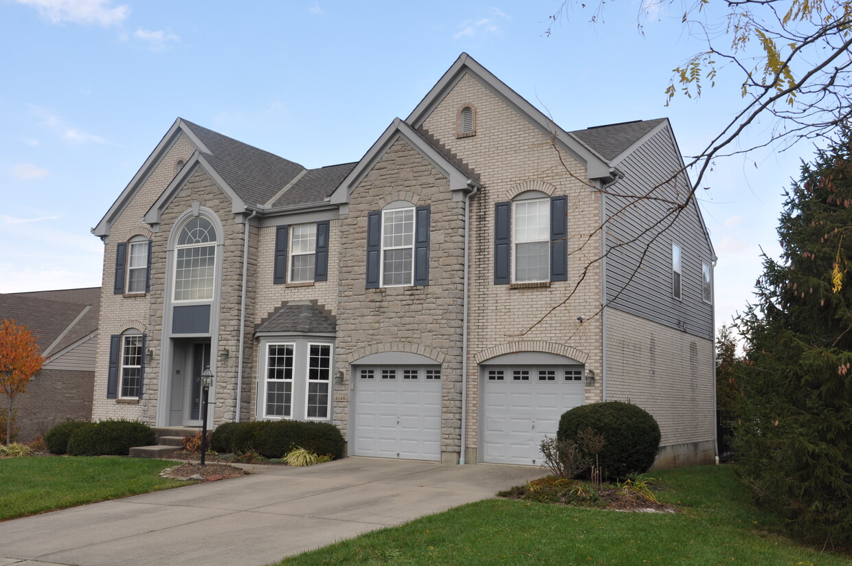 4140 Radcliff Ln, Sharonville, OH 45241 House Rental in Sharonville