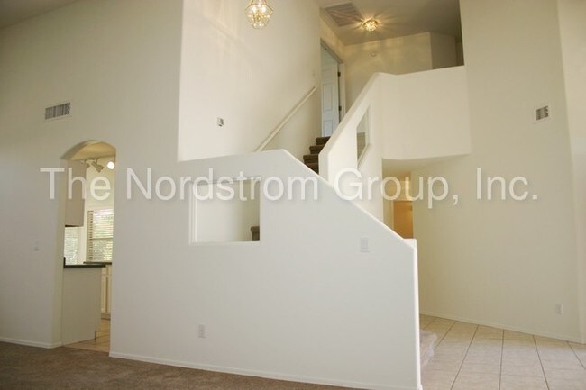 Building Photo - Rancho Vistoso/Oracle - 2173 E Rio VIstoso