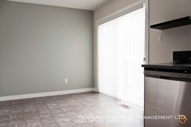 Building Photo - Copperwood Area Condo