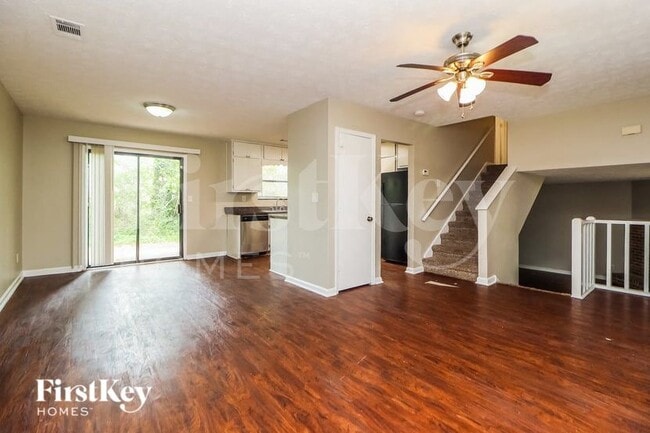 Foto del edificio - 3346 Clevemont Way