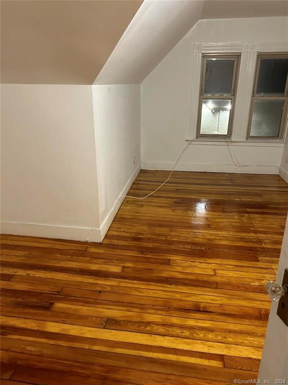 Building Photo - 396 Whalley Ave