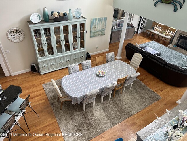 Foto del edificio - 168 Arthur Dr