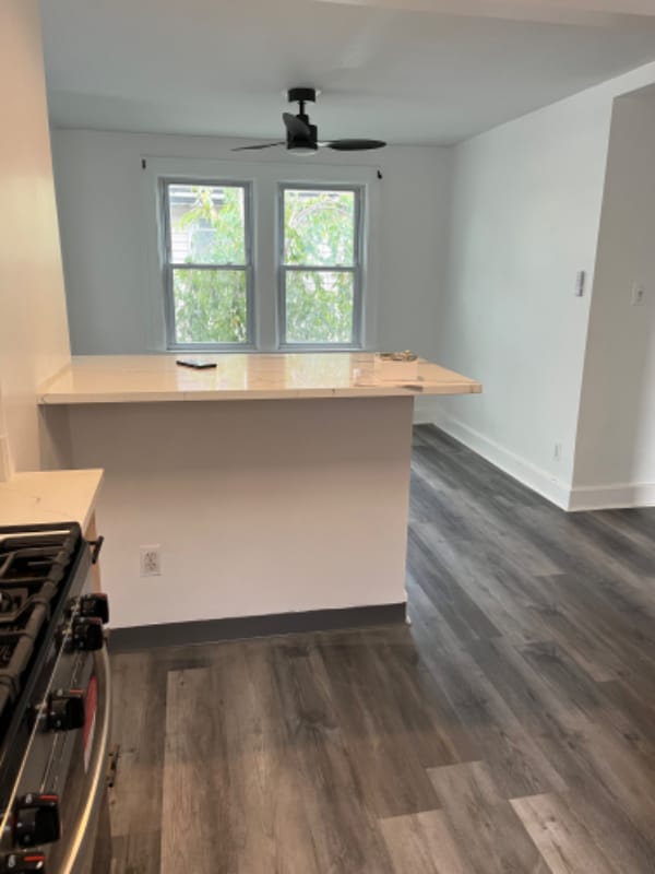 Building Photo - 337 St Lawrence Ave