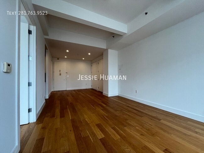 Photo - 50 Murray St Apartment