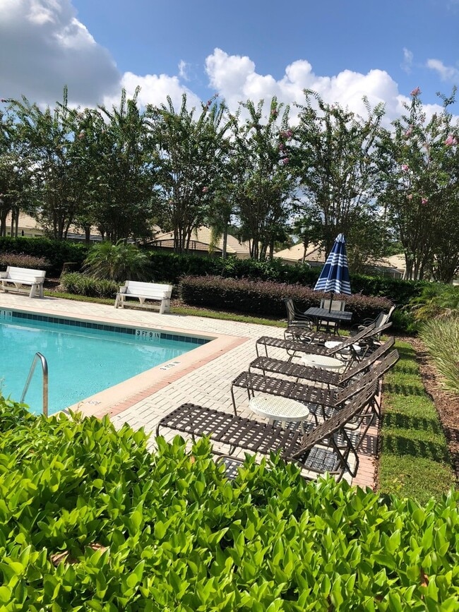 Building Photo - 9039 St Andrews Way