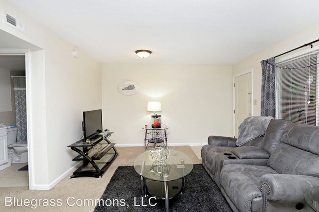 Building Photo - 1 br, 1 bath Apartment - 165 Virginia Avenue